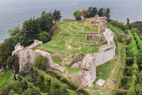 В ОБЪЯТИЯХ СОЛНЕЧНОГО БАТУМИ. ТУР С ОТДЫХОМ НА МОРЕ (ПРИЛЕТ В КУТАИСИ)