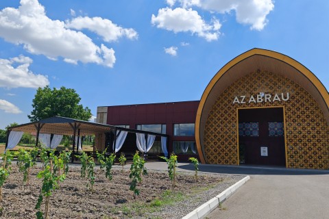 ПОДАРИ СЕБЕ АЗЕРБАЙДЖАН (БАЗОВЫЙ)