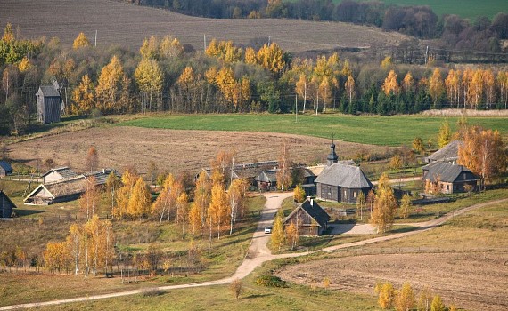 ПУТЕШЕСТВИЕ В ПРОШЛОЕ, ЭКСКУРСИЯ В МУЗЕЙ НАРОДНОЙ АРХИТЕКТУРЫ И БЫТА